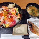 海鮮丼 佐政 - 特上ばらちらし1880円税別