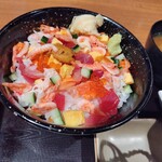 海鮮丼 佐政 - ばらちらしアップ