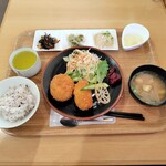 日替わりシェフキッチン サラダボール - 料理写真:本日のランチ