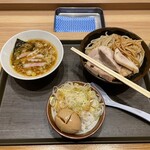 舎鈴 - 元祖つけ麺、味玉ごはん、1760円