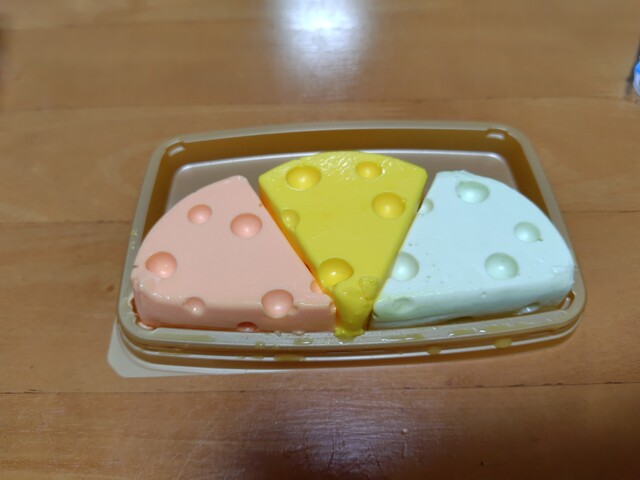 フェイク サプライズ スイーツ （FAKE SURPRISE SWEETS） - 札幌市清田