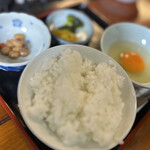 観光センター くるす - 熊鍋定食＋鶏焼き定食
3500円＋1100円