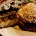 パーラー江古田 - 季節の野菜のパニーニ