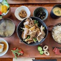 花殿 天王寺ミオ - 農家さんのpremiumおばんざい御膳