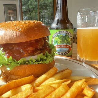 バックカントリー バーガーアンドカフェ_0