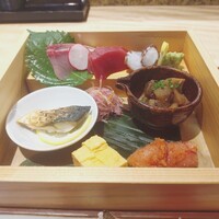 対馬のどぐろとイカ活き造り 博多 魚蔵 都ホテル店 - 刺身、焼き、明太、筑前煮etc.