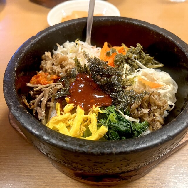 平野屋 - 養鱒公園（韓国料理）の写真