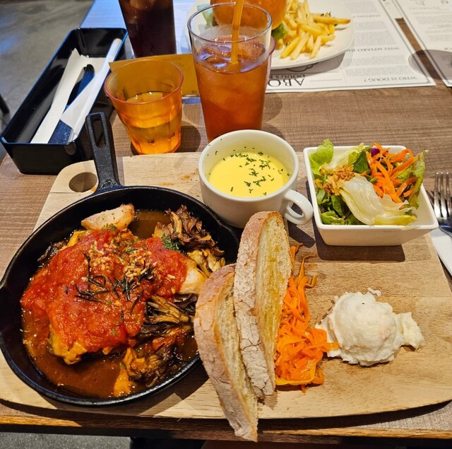 LE GARAGE Tsutaya Kaden Ten photo 2