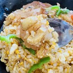 中華料理 龍鳳園 - ぷりぷり海老とガーリック