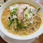 中華料理 龍鳳園 - 味噌ラーメン