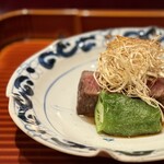 壽山 - 牛と裂き松茸