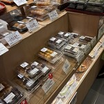 茂助だんご 豊洲市場 - 