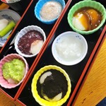 夢乃風 - お餅（5種類）と、お口直しの大根おろし