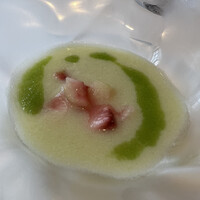 パトゥ - 岡山産白皇桃とセロリのスープ