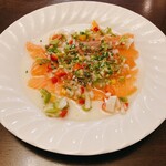 ビストロ プーフェ - 薄切りサーモンマリネ