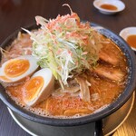 AKIHA麺屋 粋翔 - 海老限定シリーズ最終章『海老味噌』　味玉　ネギTP