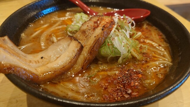 味噌ラーメン ひぐまや 花巻店｜本格味噌ラーメンと居心地の良い空間