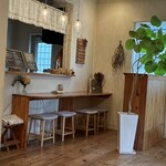 はやりのごはん - 店内