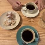 はやりのごはん - 食後のコーヒーと焼菓子