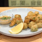 Hathor - 特製衣のフライドオクラ