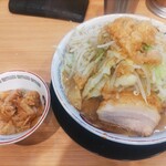 ラーメン豚山 - 