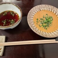 ざくろ 銀座店 - ポン酢と胡麻タレ。交互に使うのが楽しい。