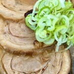 麺武 はちまき屋 - 柔らかチャーシュー