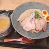 横浜淡麗らぁ麺 川上