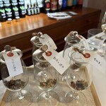 Synager - この中から、好きなハーブティーを選ぶことが出来ます！