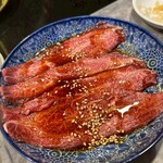 ホルモン 長岡 - 