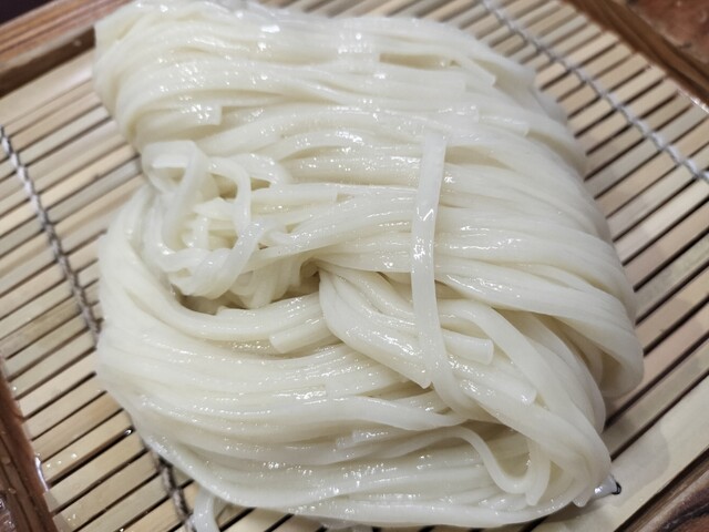 稲庭うどん 無限堂 秋田空港店 - 四ツ小屋（郷土料理）の写真