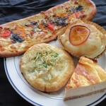 壱弐参 CAFE - 今回買った自家製パンとケーキ