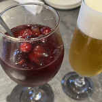 イタリアン食べ放題 CHEESE MEAT GARDEN - サングリア、生ビール