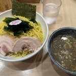 自家製麺 麺や 六等星 - 