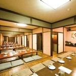 郷港 - 二階の座敷席は最大60名の利用可能です！