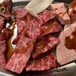 やきにくホルモン壱番 - カルビ