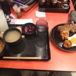 鉄板本舗 無限牛ハンバーグ 糸島店 - 