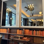 ヤウメイ - わたくしたちが座った席の前の茶藝しつらえ