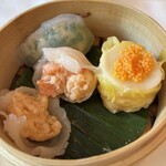 ヤウメイ - 海老、帆立　ニラ海老シュウマイ