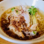 麺劇場 玄瑛 - 海老薫 醤油拉麺