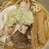 人類みな麺類とエスサワダ
