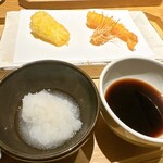 中目黒いぐち 上ル - エビとカマンベールチーズ