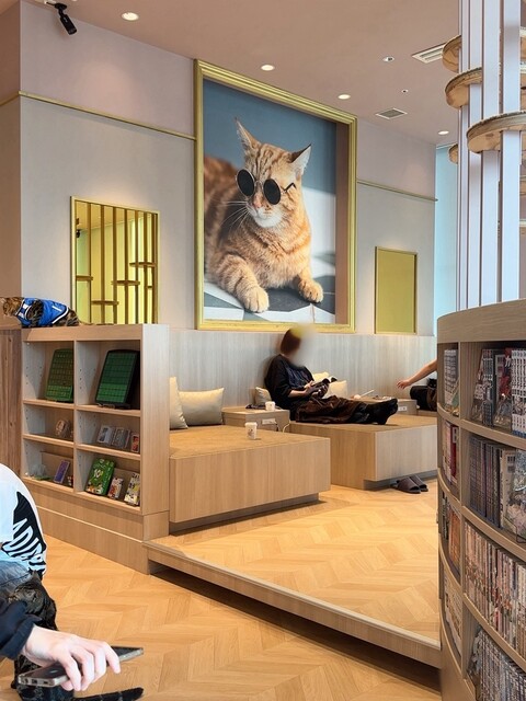 新品 箱開封品 カフェレオ CafeReo 1/144スケール彩色済みモデル カフェスマイルセット 9個 （包装済） 中山製菓 ロシアケーキ｜ギフト