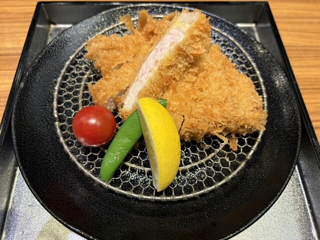 Tonkatsu KYK Abenokyuzumoru Ten