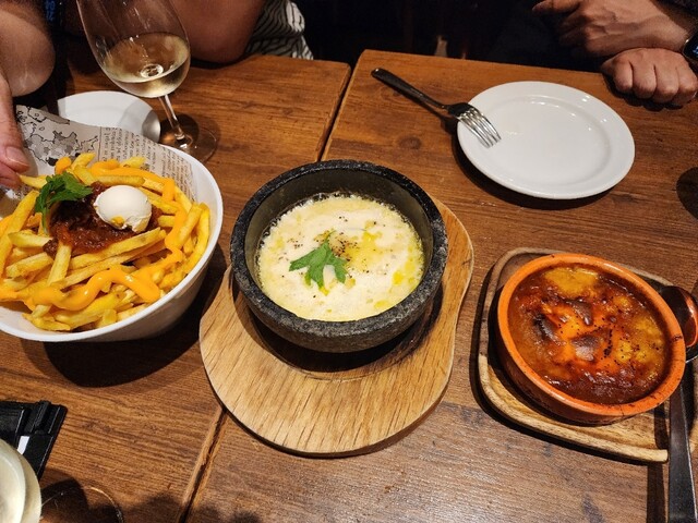 WINEHALL GLAMOUR Ginza photo 2