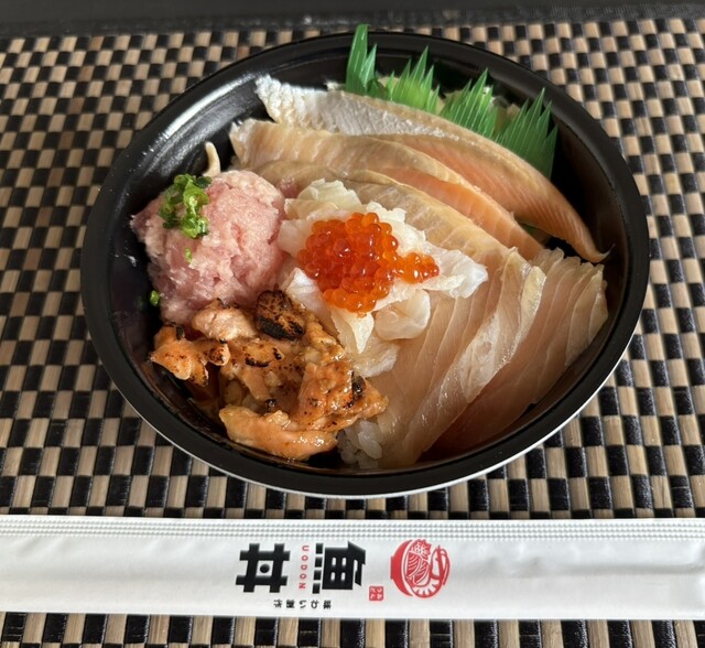 魚丼 福島店 - 福島（阪神）/海鮮丼 | 食べログ