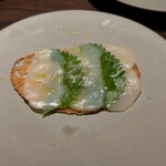 Crossroads Kitchen - ホタテ貝のメルバ