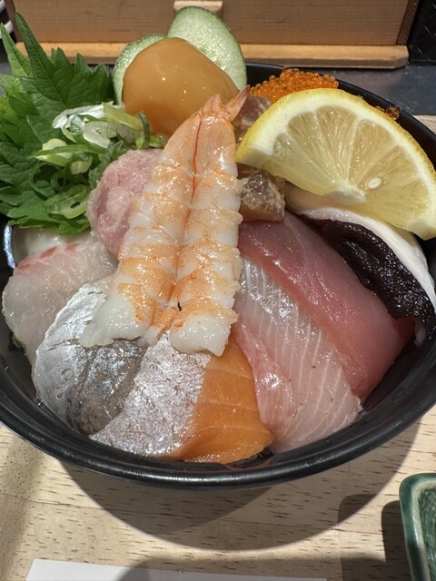 Sakana Kanatte Hiroshimaekieten