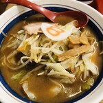 ８番らーめん - 料理写真: