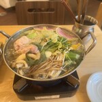 野菜とお鍋と揚げもんと とまり木432” - 大山鶏の鍋